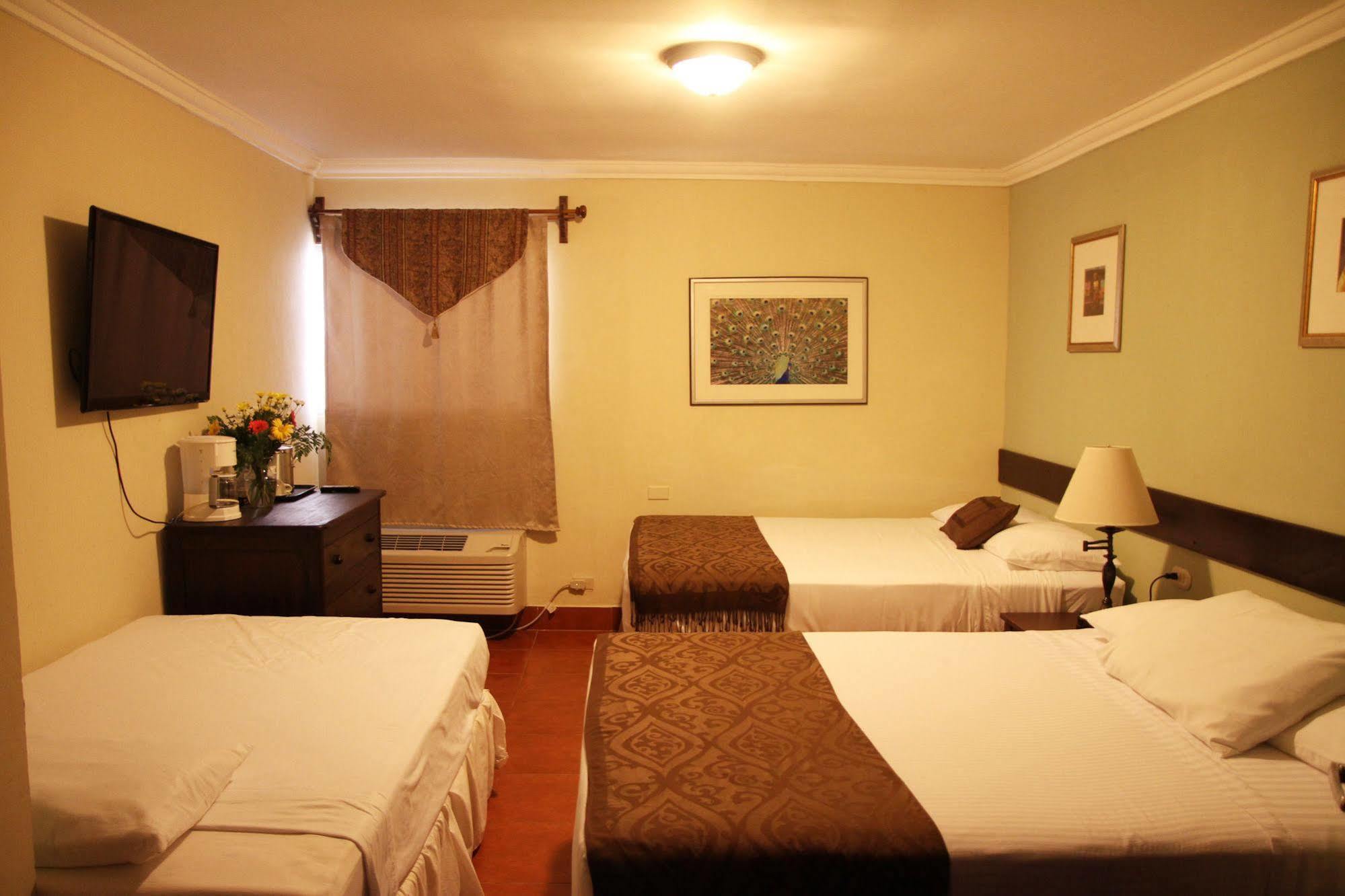 Hotel Los Altos Estelí Esterno foto
